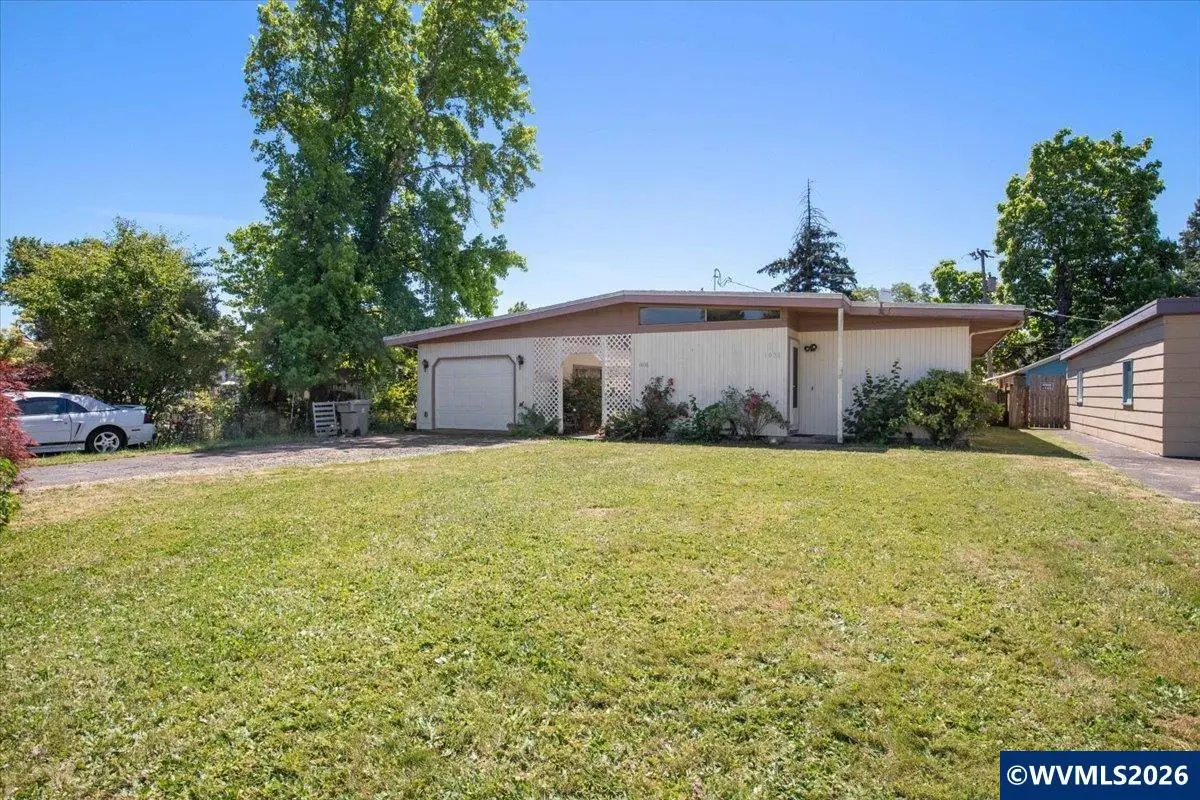 1036  23rd Av SE, Albany, OR 97322 - #1