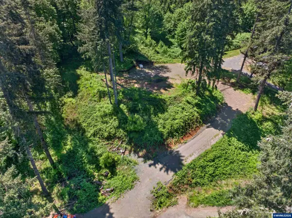 40080  Highway 228, Sweet Home, OR 97386