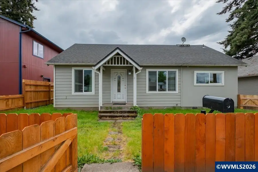 2215  Main St, Sweet Home, OR 97386 - #2