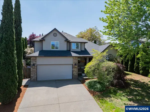 2696  Eastlake Dr SE, Salem, OR 97306