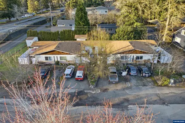 1213  Oakhill (-1219) Av SE, Salem, OR 97302