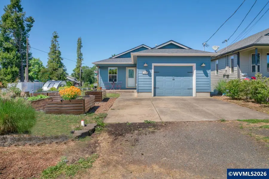 1737  13th Av SW, Albany, OR 97321 - #3