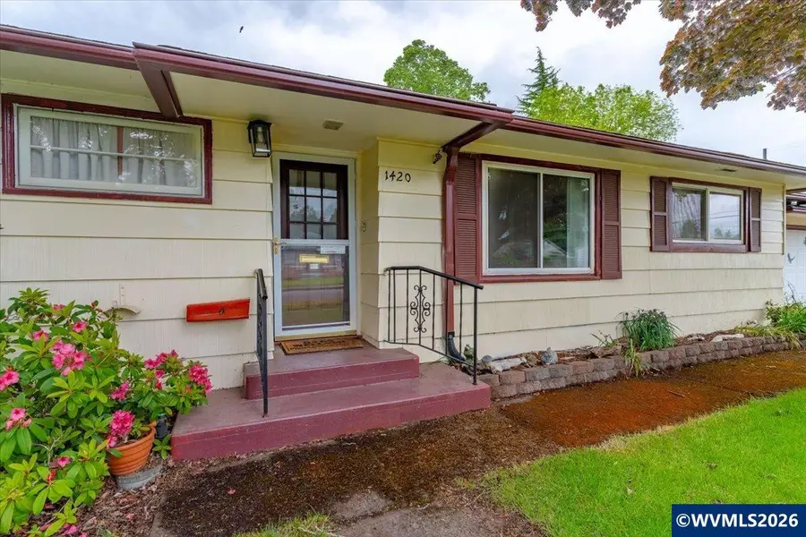 1420  23rd St NE, Salem, OR 97301 - #3