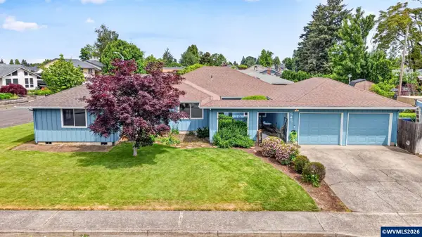 645  Smith Dr, Woodburn, OR 97071