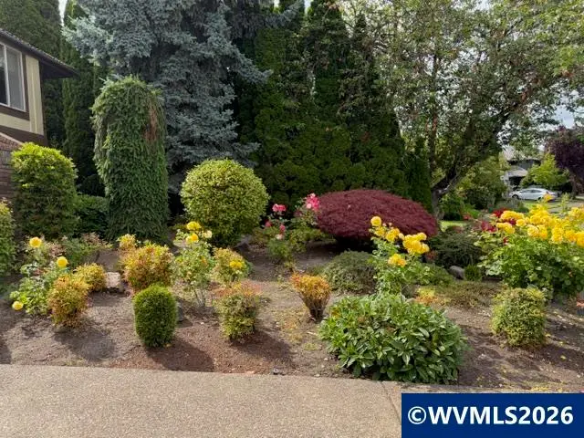 1344  Regency Dr, Eugene, OR 97401 - #2