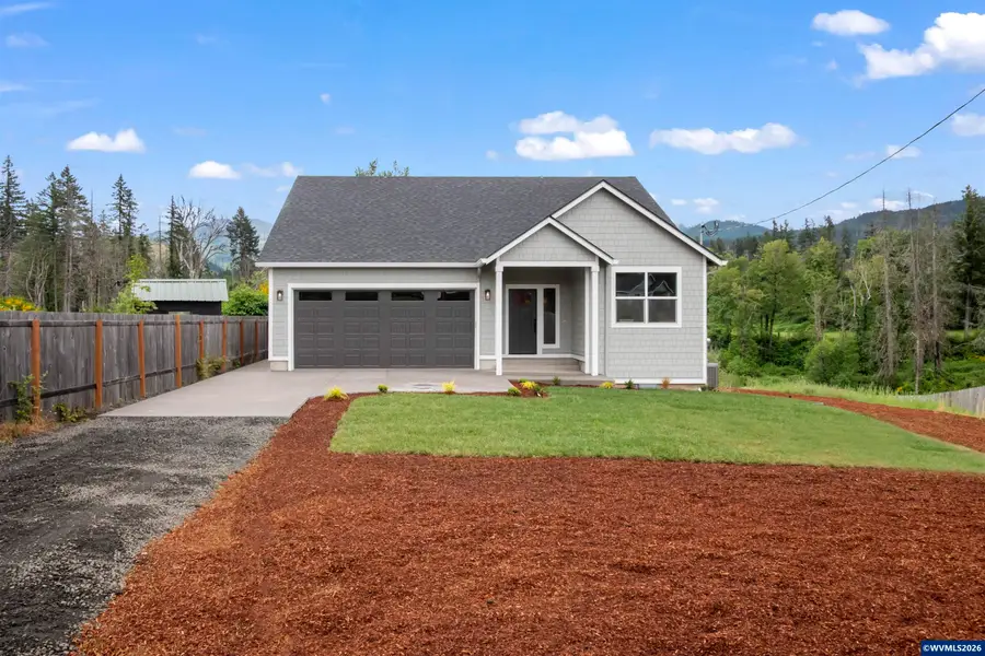 241  Dogwood Dr, Gates, OR 97346 - #2