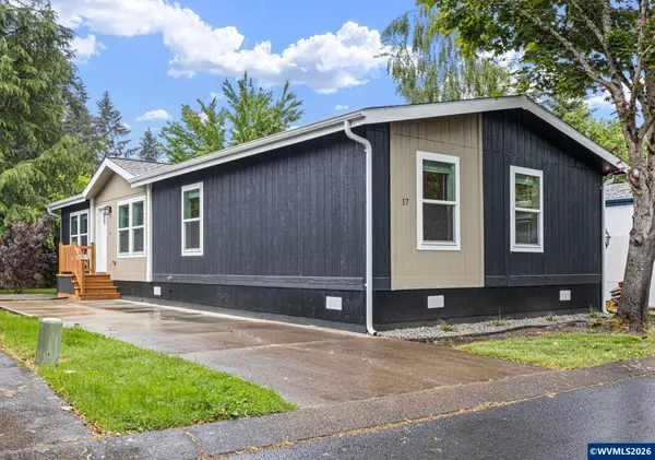 23077 SW Main St, Sherwood, OR 97140