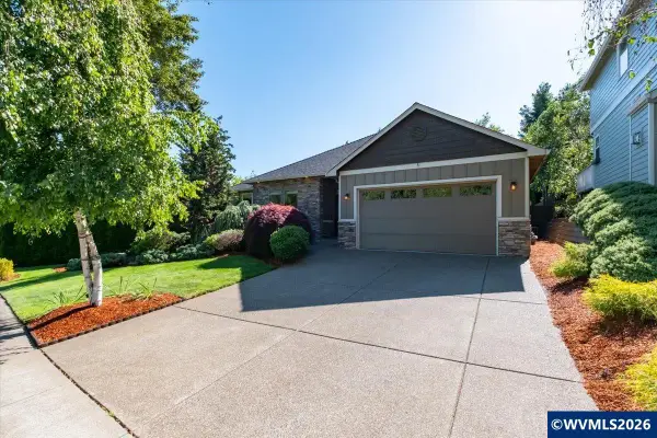 4704  Southampton Dr SE, Salem, OR 97302