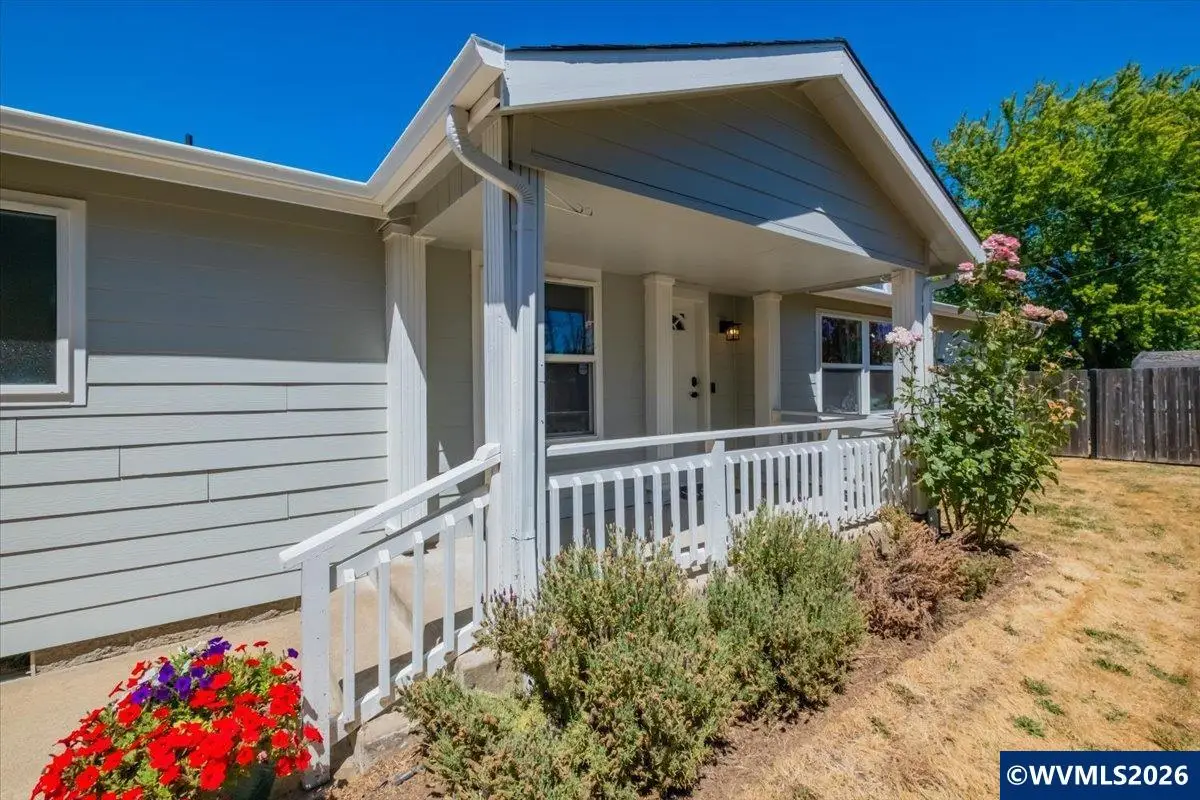 1697 NW Laura Vista Dr, Albany, OR 97321 - #1