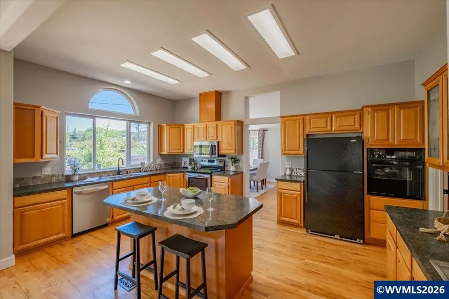 1697 NW Laura Vista Dr, Albany, OR 97321 - #3