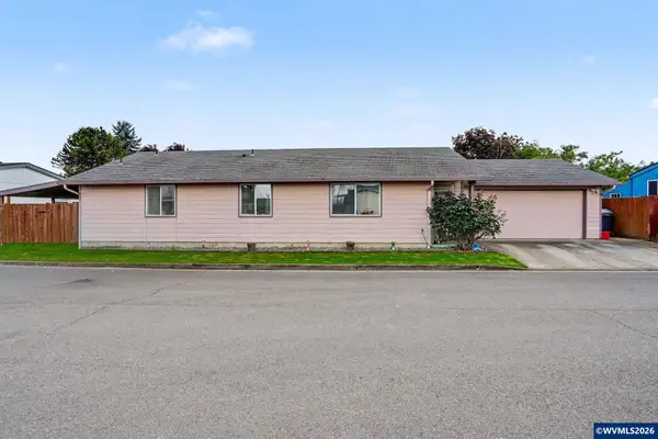 3030  Hollyridge Lp, Salem, OR 97305