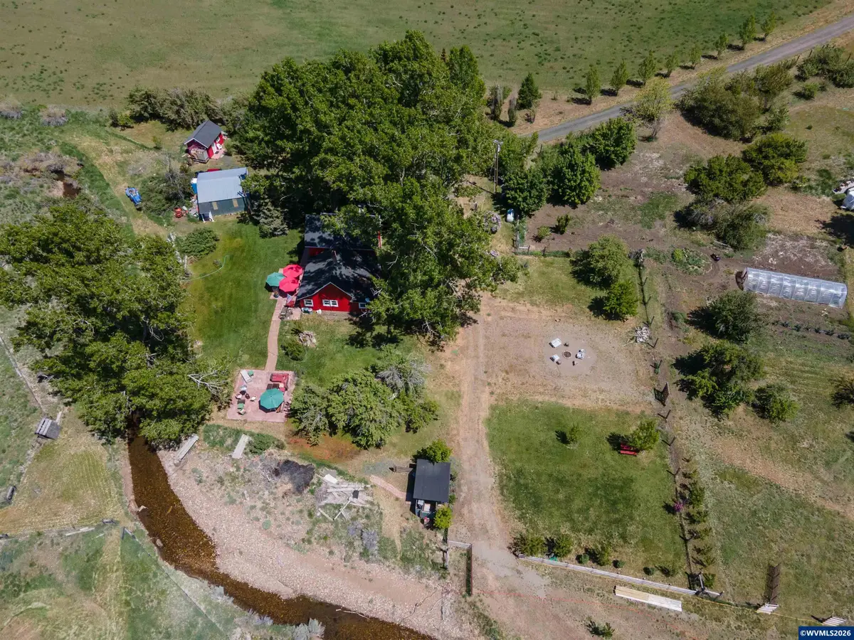 15682  Highway 395, Lakeview, OR 97630 - #1