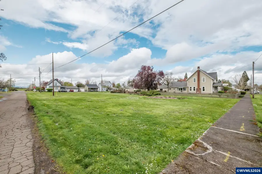 817 W 3rd (next to) St, Halsey, OR 97348 - #3