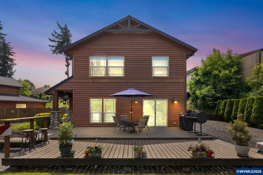 210 SE Whitten Rd, Mill City, OR 97360 - #3
