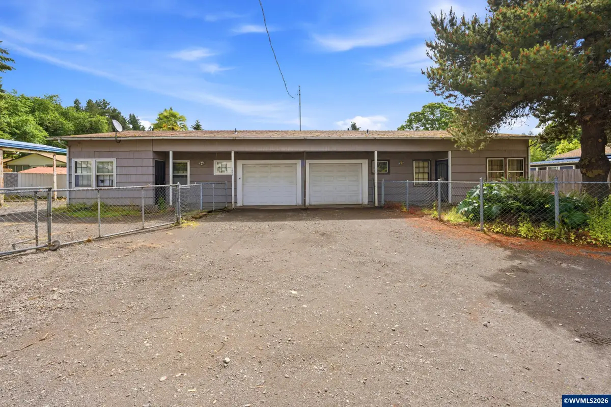 1495 E Santiam St, Stayton, OR 97383 - #1