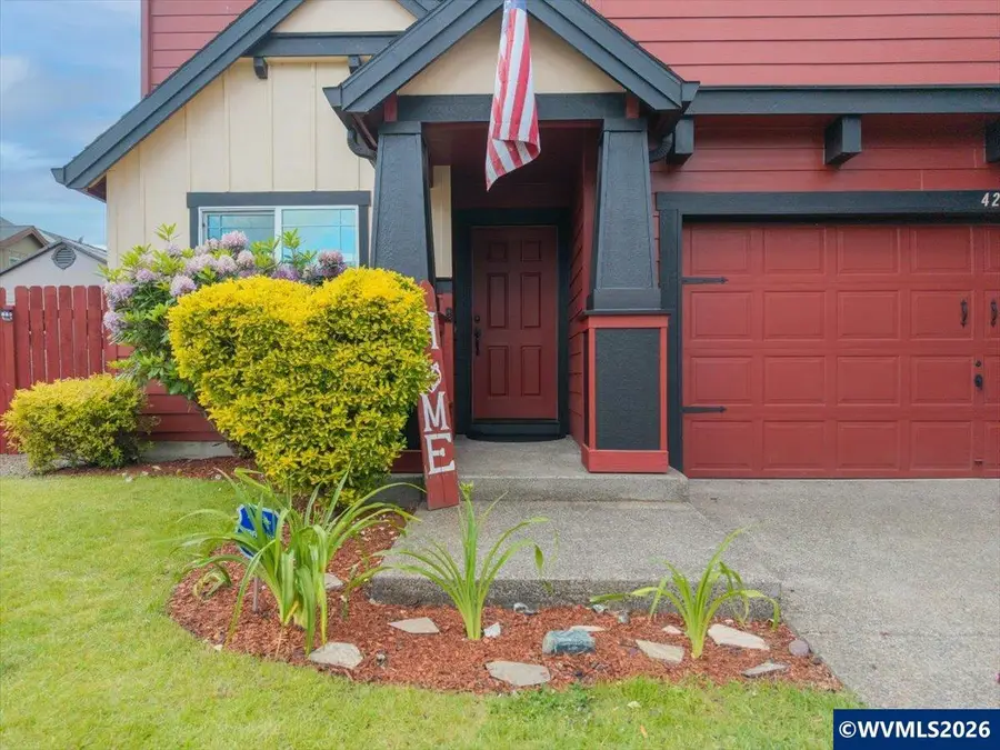 424 SE Derby St, Albany, OR 97322 - #2
