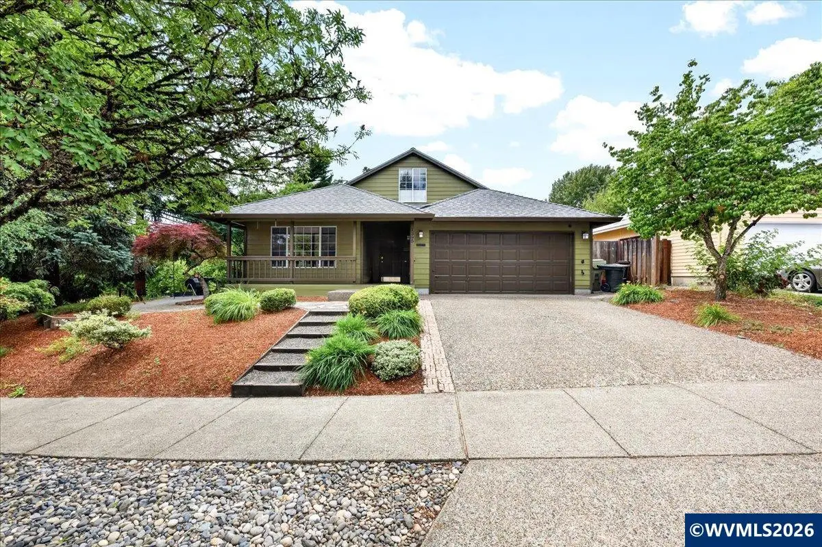 1395 SE 64th Av, Hillsboro, OR 97123 - #1