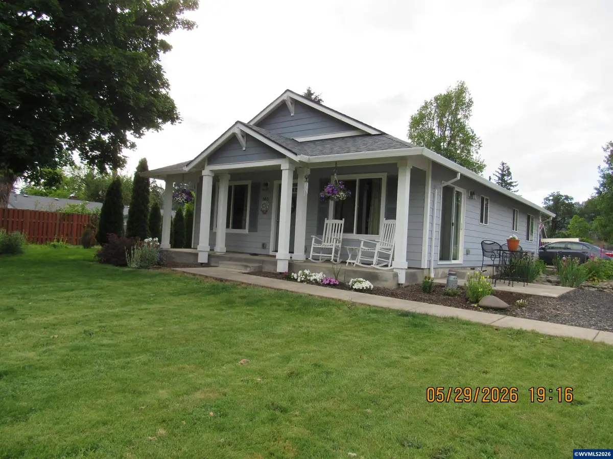 553 SW Kingwood Av, Mill City, OR 97360 - #1