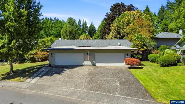 1035  Chestnut St NW, Salem, OR 97304