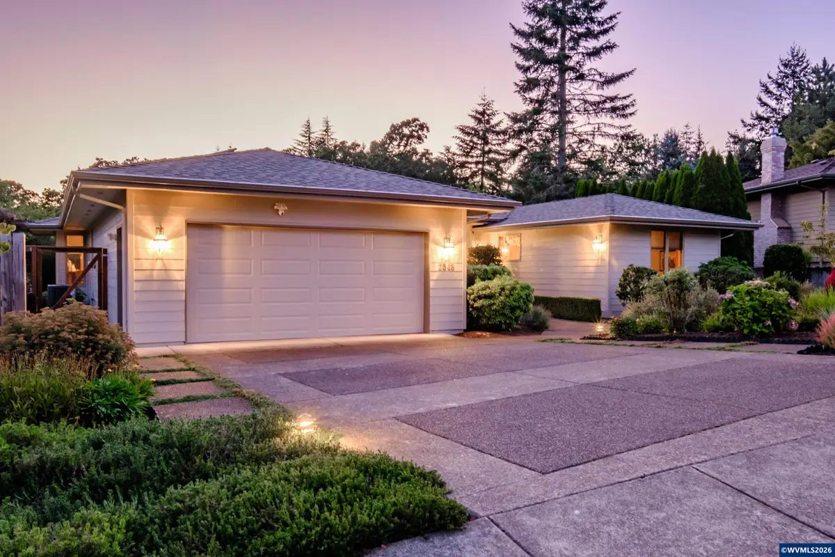 2548 NW Maser Dr, Corvallis, OR 97330 - #1