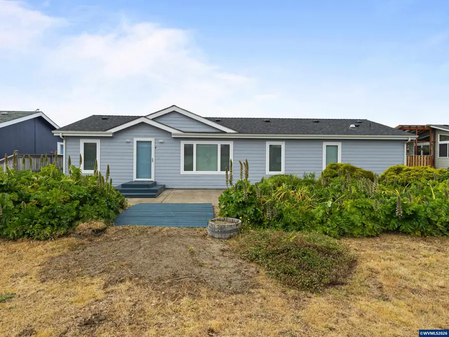 109 NW Sunset Wy, Waldport, OR 97394 - #2