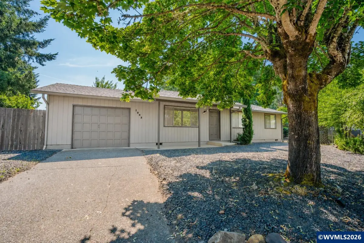 1043  26th Ct, Sweet Home, OR 97386 - #1