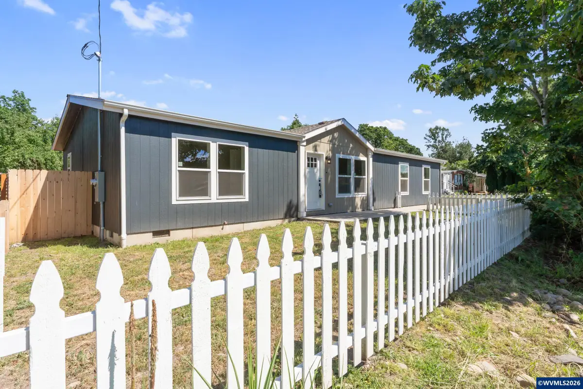 2012  18th Av, Sweet Home, OR 97386 - #1