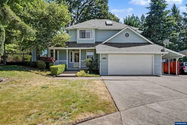 496 SE Walnut Cir, Dallas, OR 97338