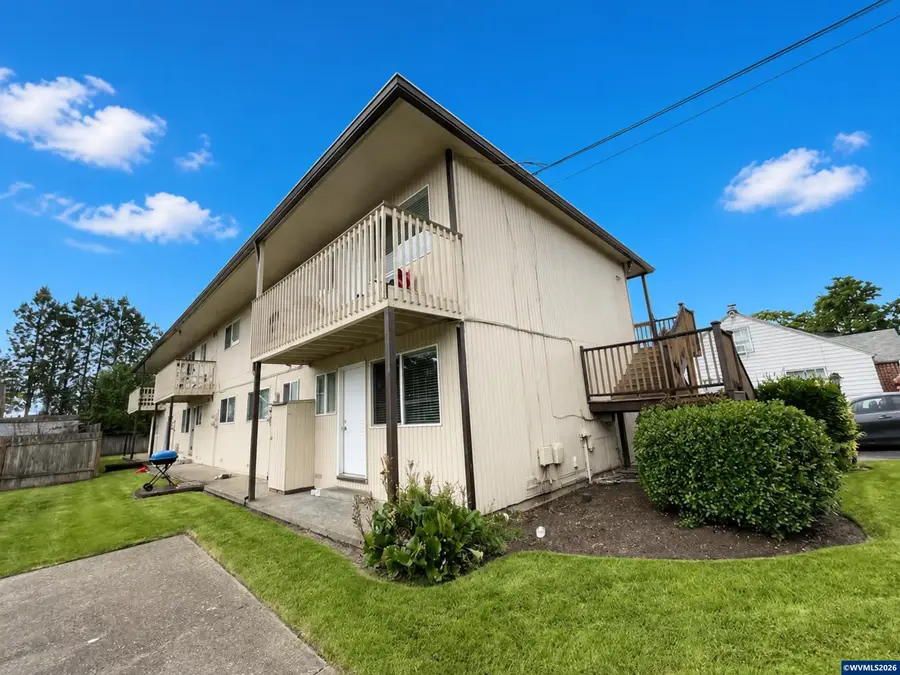 271 E Clay St, Monmouth, OR 97361 - #2