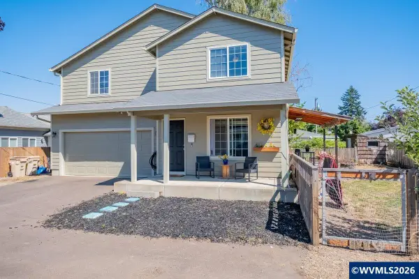 1055  Grove St, Lebanon, OR 97355