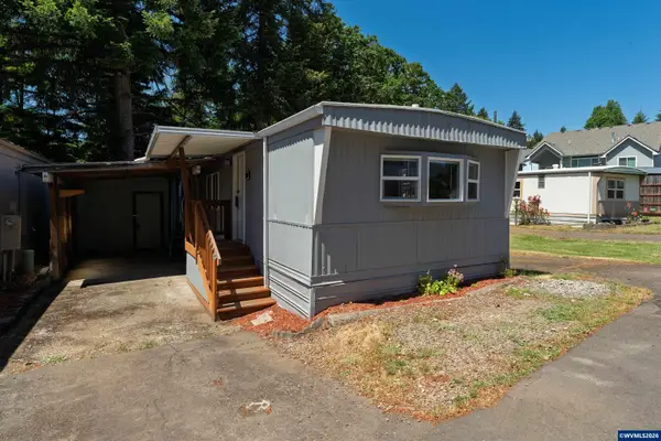 502 N 8th #17 St, Philomath, OR 97370