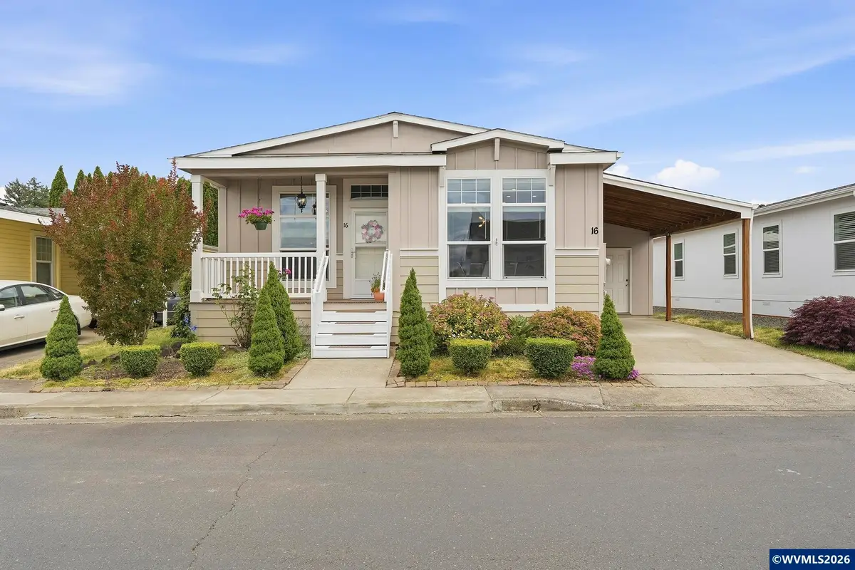 1000 S McKern Ct, Newberg, OR 97132 - #1