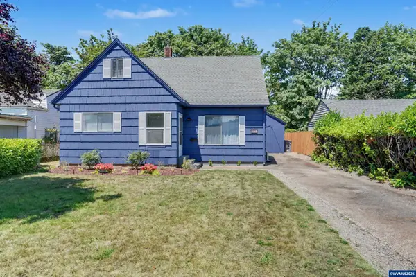 988 SE Miller Av, Dallas, OR 97338
