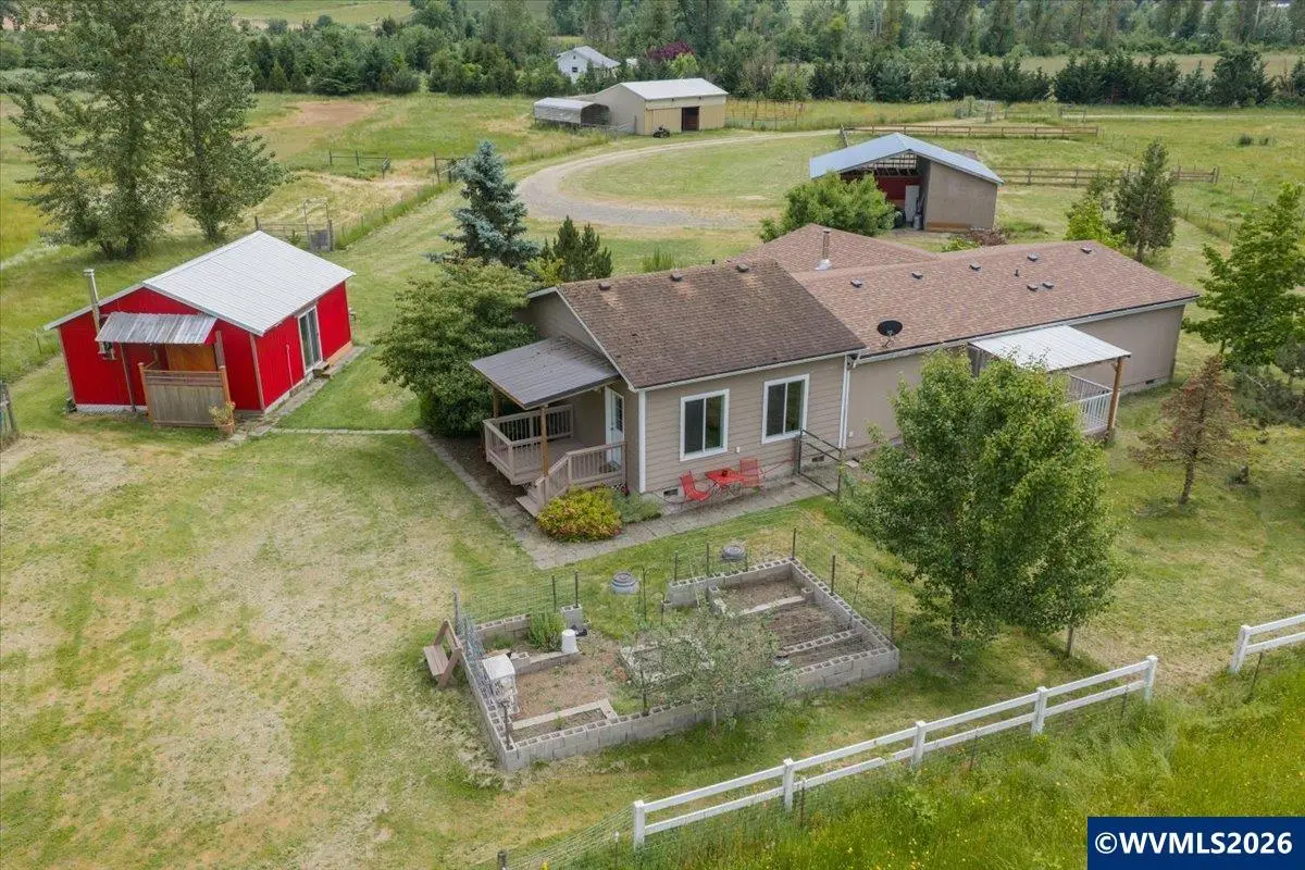 39096  Shelburn Dr, Scio, OR 97374 - #1