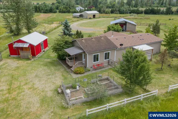 39096  Shelburn Dr, Scio, OR 97374