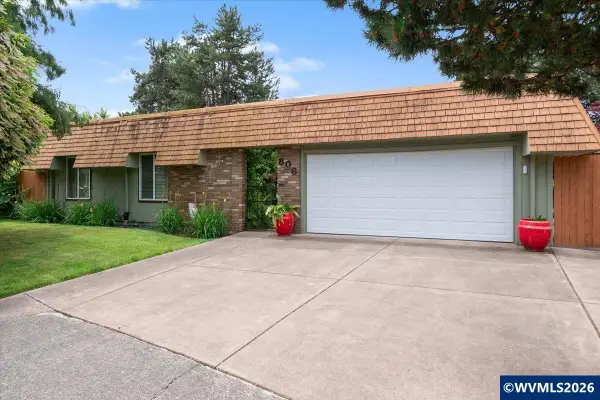 806  Nightingale Ct NE, Keizer, OR 97303