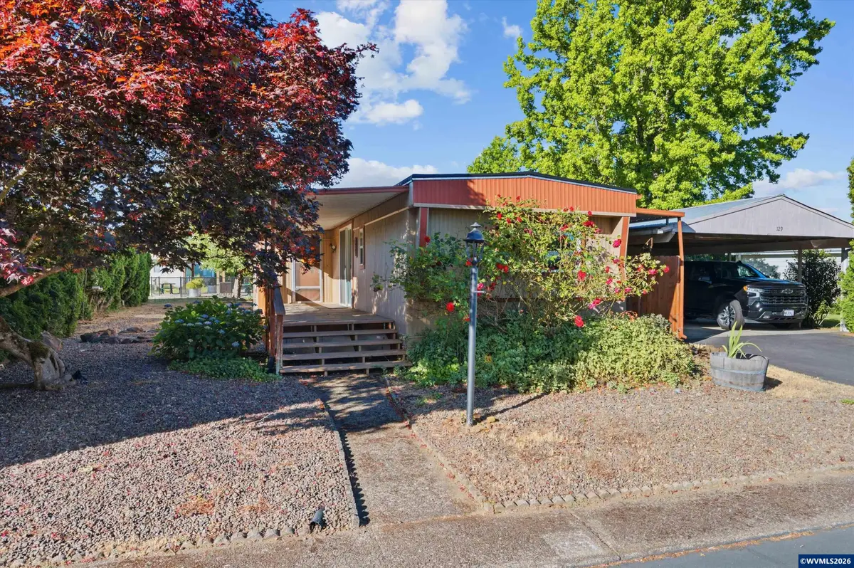 450 SE Lacreole Dr, Dallas, OR 97338 - #1