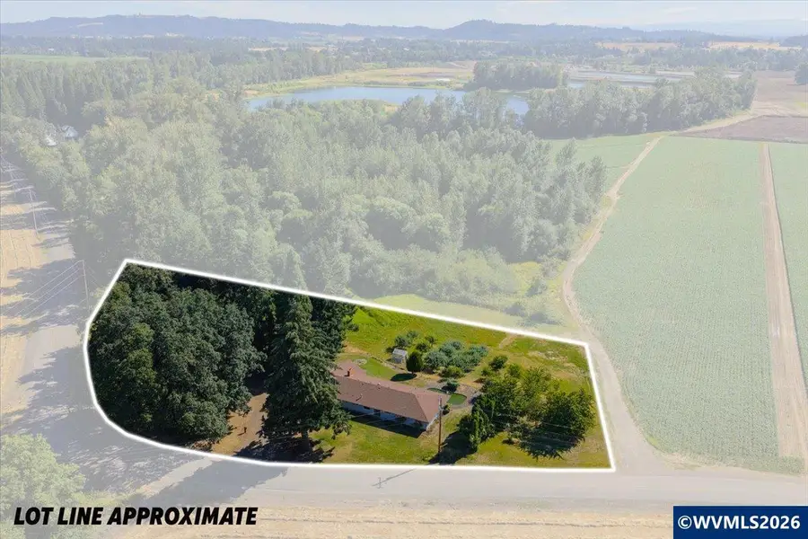 39179  Santiam Bluffs Rd NE, Albany, OR 97322 - #2