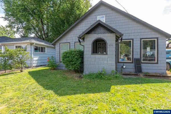 3250  Abrams Av NE, Salem, OR 97301
