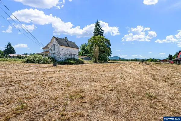 33957  Tennessee Rd, Lebanon, OR 97355