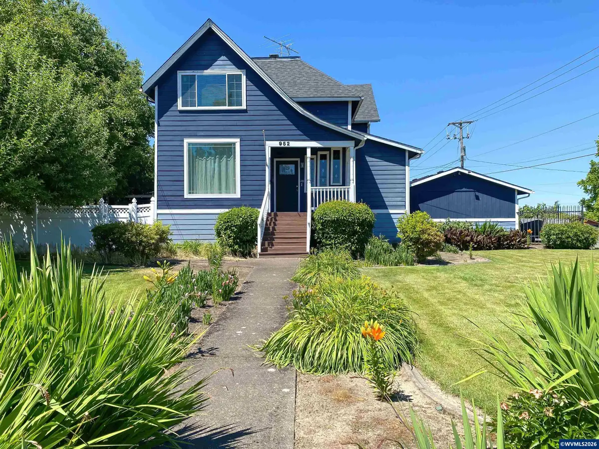 952  Main St E, Monmouth, OR 97361 - #1