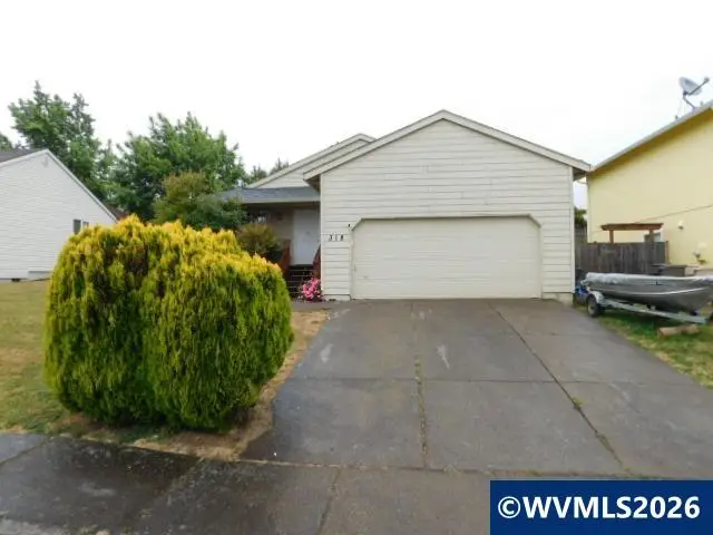 318 NW Denton Av, Dallas, OR 97338 - #1