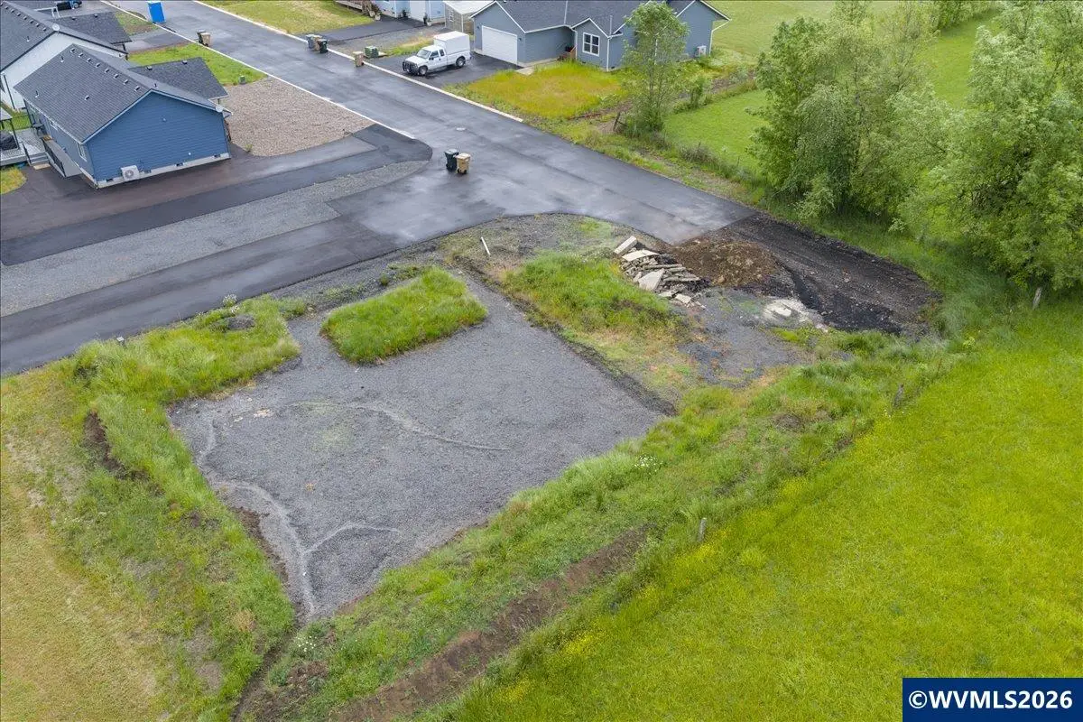 1220  49th Av, Sweet Home, OR 97386 - #1