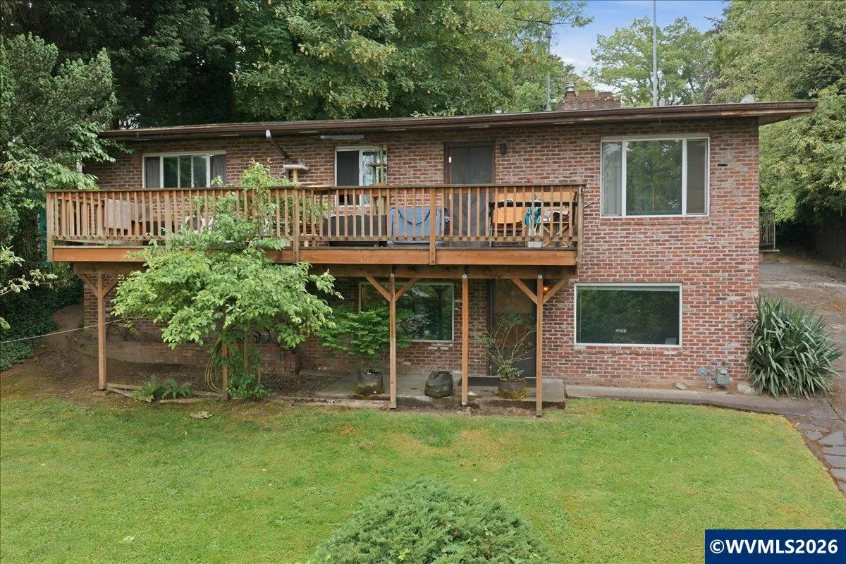 7339 SW Corbett Av, Portland, OR 97219 - #1