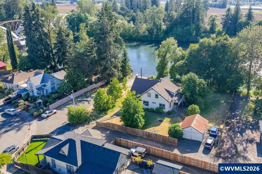 173  Ferry St, Jefferson, OR 97352 - #2