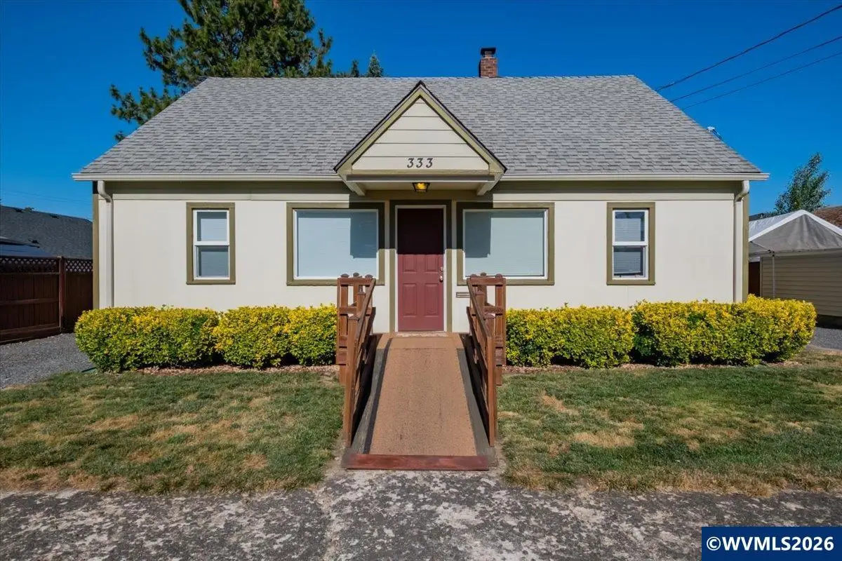 333 S Williams St, Lebanon, OR 97355 - #1