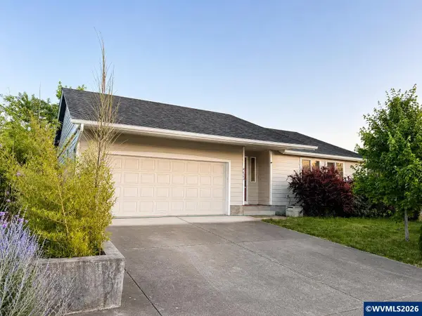 4623  Live Oak St, Sweet Home, OR 97386