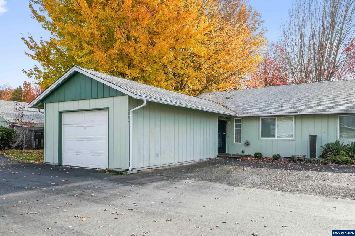 3113  Jackson St SE, Albany, OR 97322 - #1