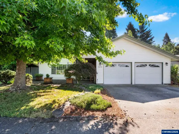 4698  Happy Dr NE, Salem, OR 97305