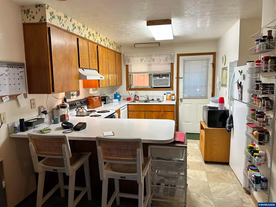 170 SW Levens St St, Dallas, OR 97338 - #3